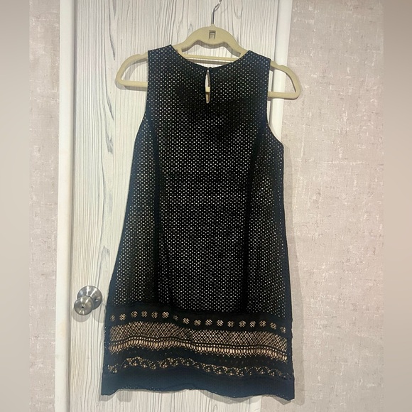 Loft black cotton lace sheath with nude lining. NWT size 4 - Picture 2 of 6